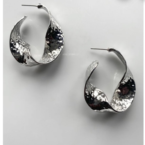 New Silver Hammered Statement Hoop Earrings | Bold Curved Design - Picture 1 of 6